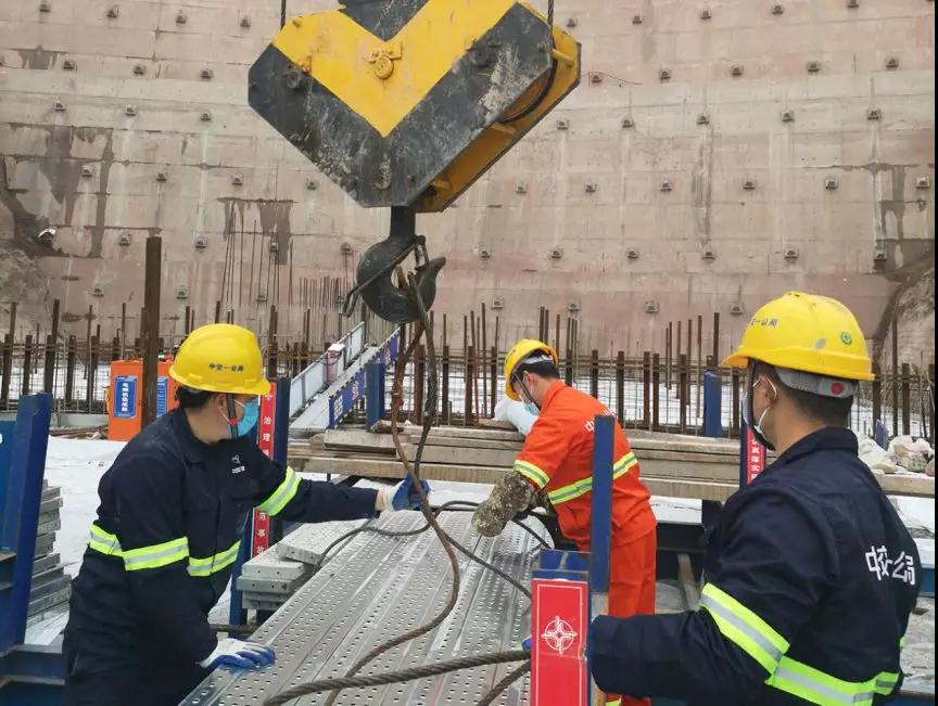 央視新聞：中交一公局集團(tuán)萬州環(huán)線復(fù)工復(fù)產(chǎn)