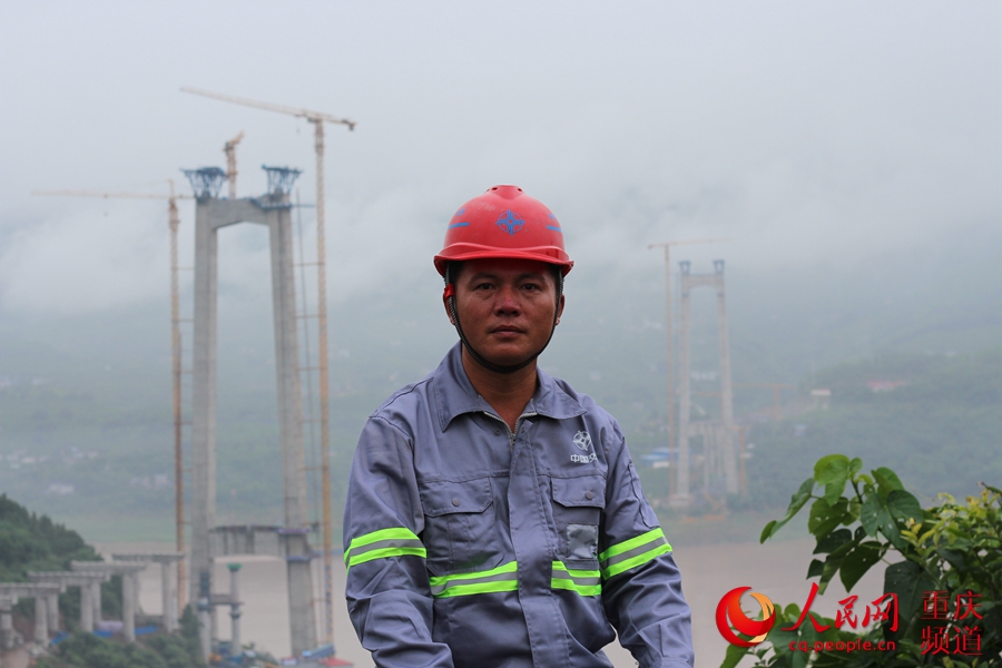 人民網(wǎng)：從電焊學(xué)徒到項(xiàng)目“主心骨” 一位產(chǎn)業(yè)工人的奮斗底色                                                                                                                                                                          